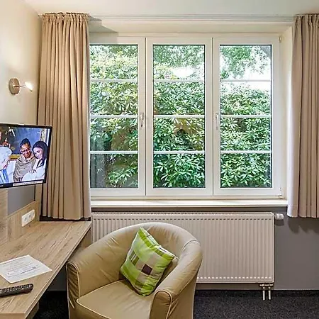 Gaestehaus Alexandra 3*
